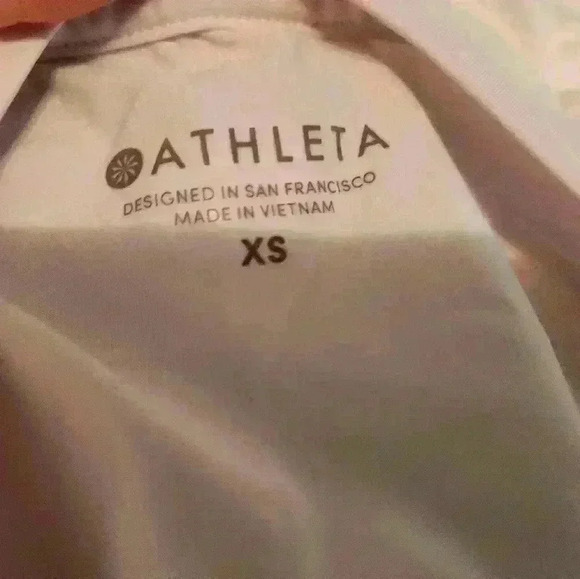 Athleta Tank Top light pink cream white running yoga gym Sleeveless crewneck - Picture 4 of 9